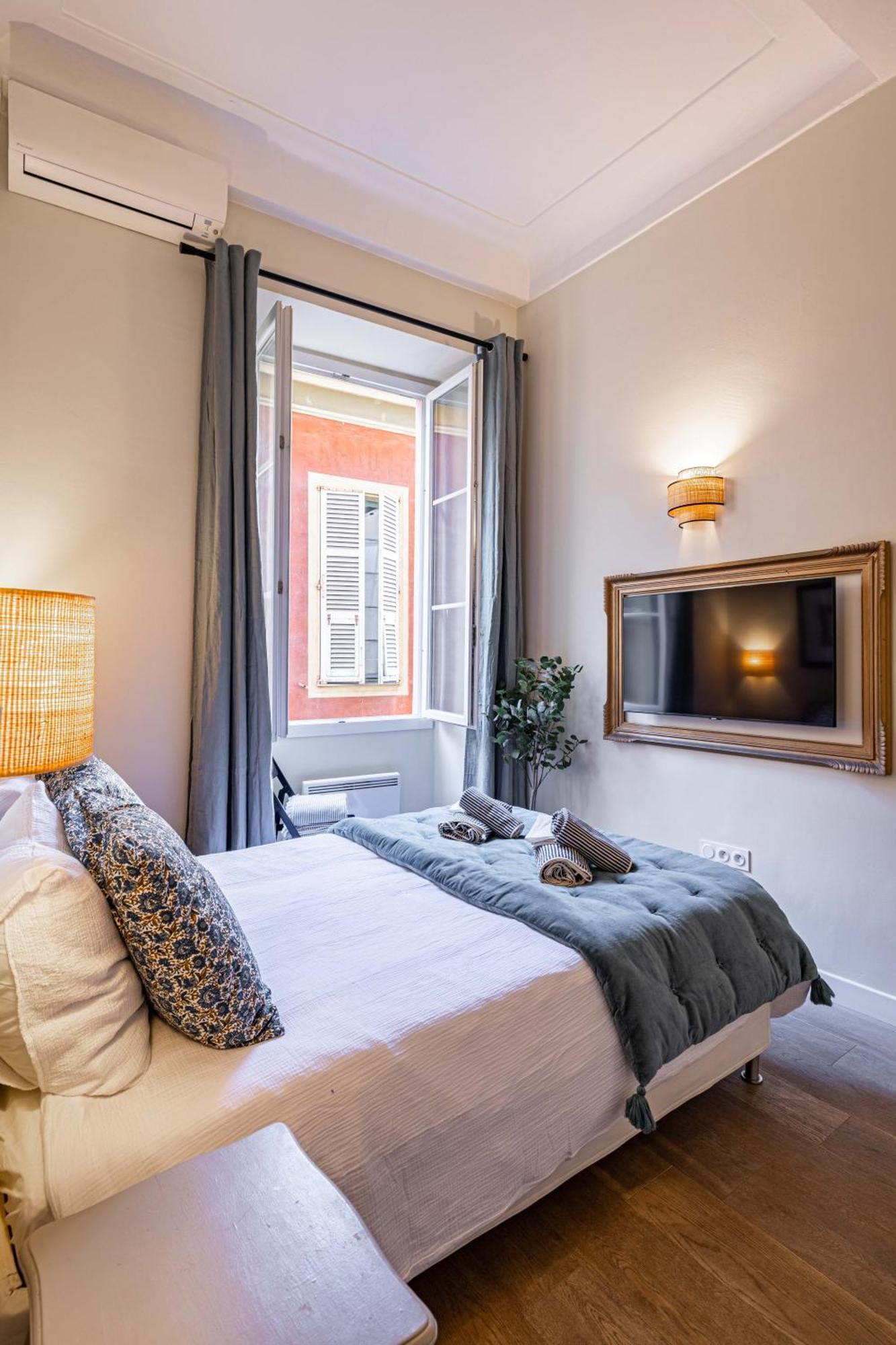 New!Chic Oasis Apt, Heart Of Nice, Family Friendly, Walking To The Beach! Ngoại thất bức ảnh